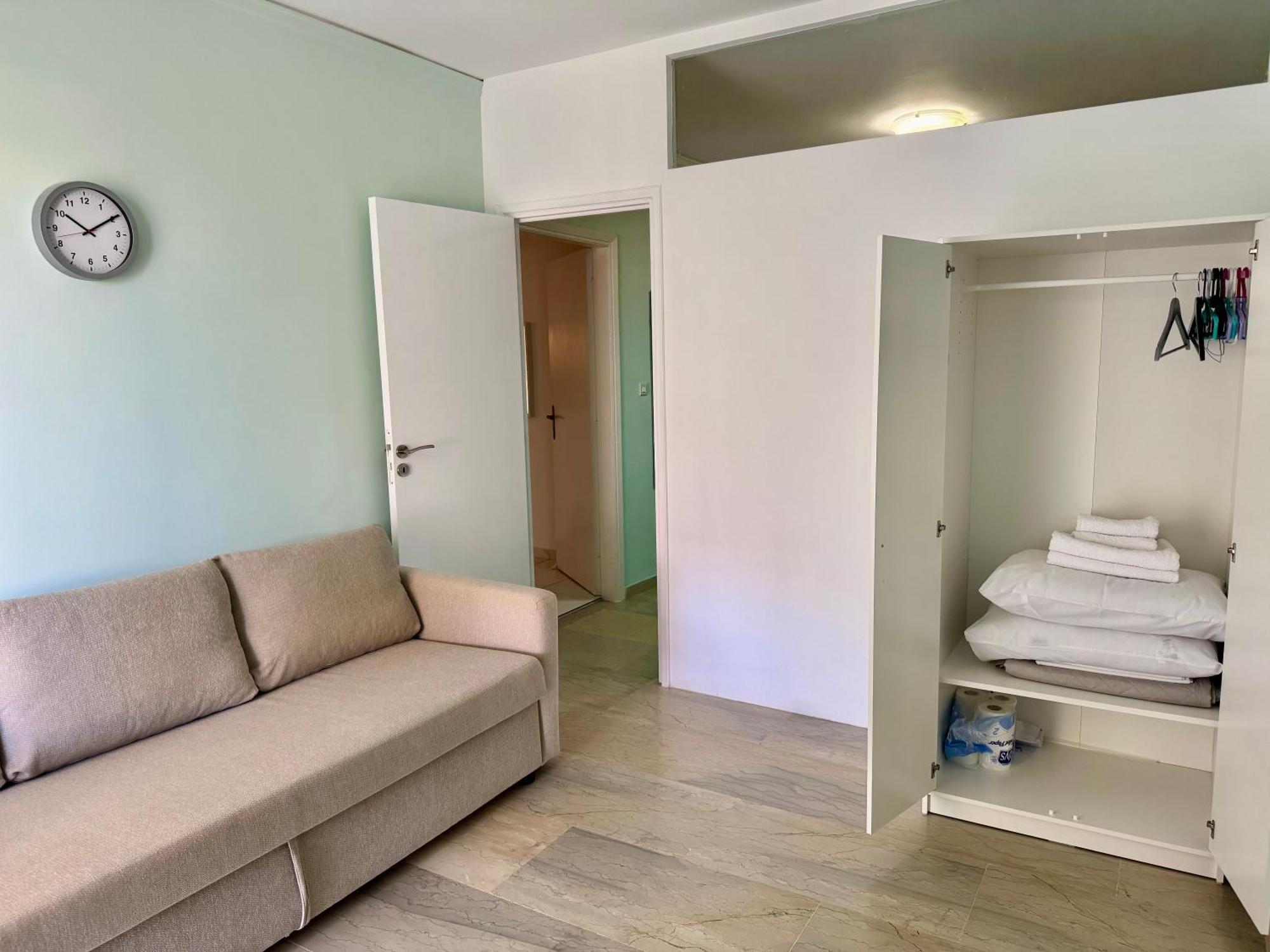 Sun Beach Apartment Анависсос Экстерьер фото