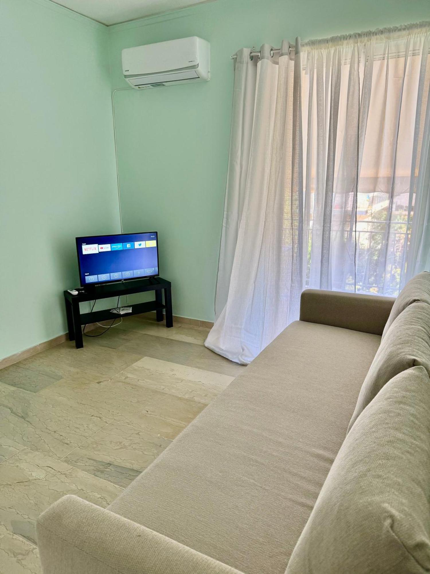 Sun Beach Apartment Анависсос Экстерьер фото